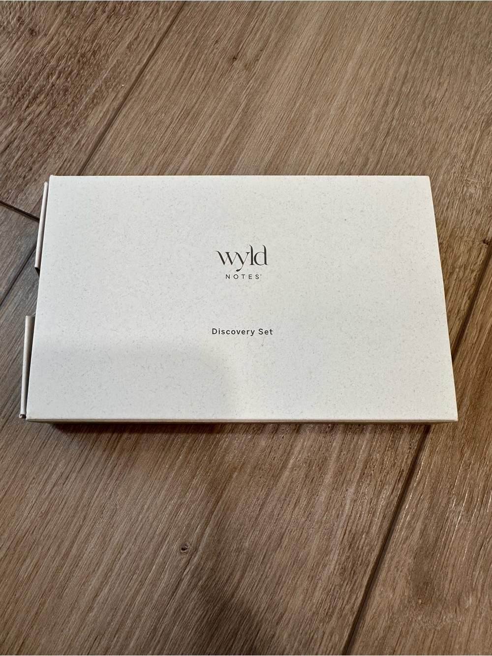 Wyld Notes perfume Discovery Set - Cream White Box